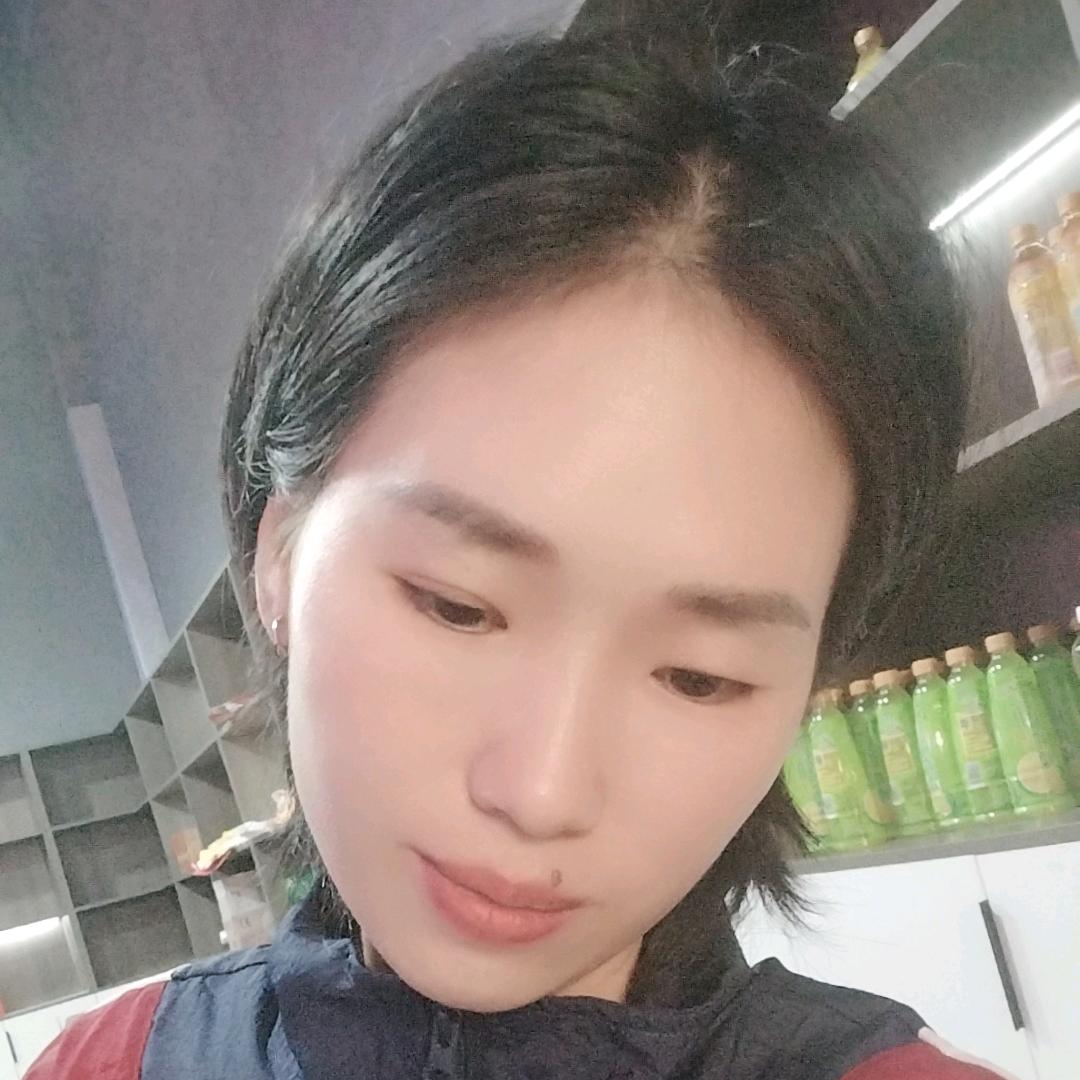 小何妹