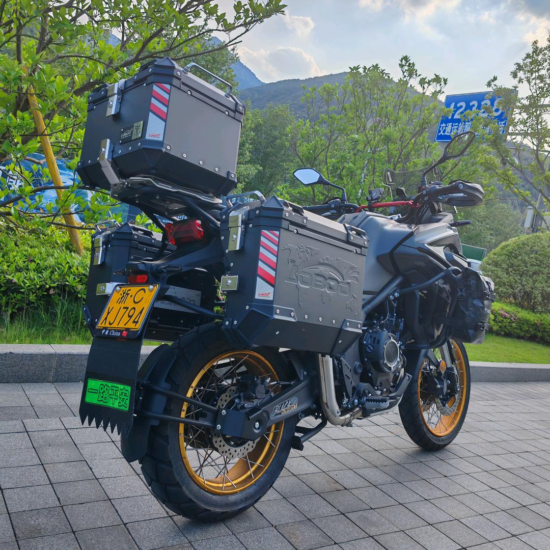 浙C：XJ794《专业跑高速》