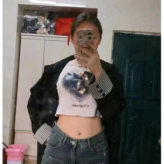 丽华呀！