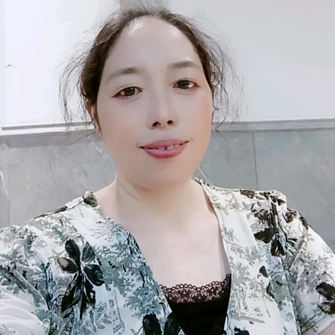 卖菜大姐