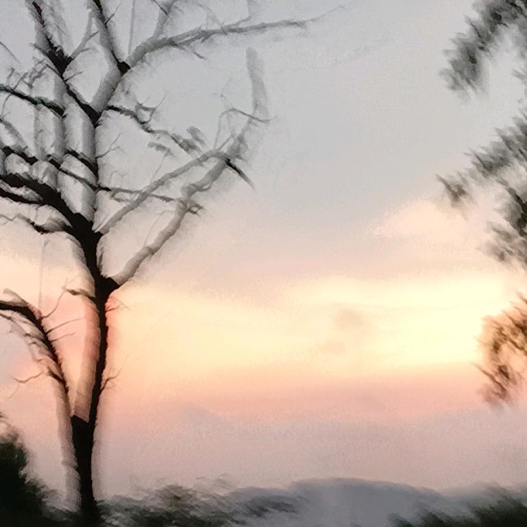 地铁逃生扬扬
