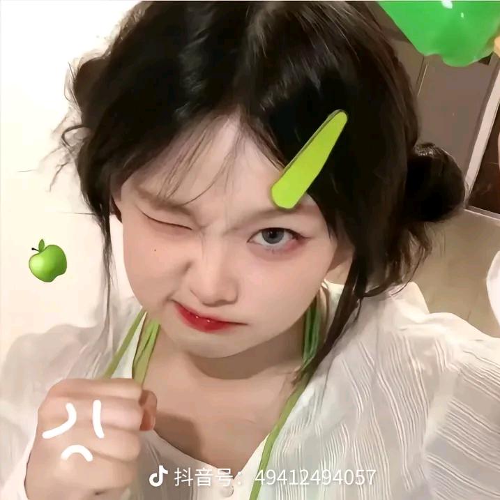 爱吃糖的小妹妹。