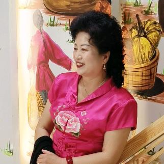 雅雯姐