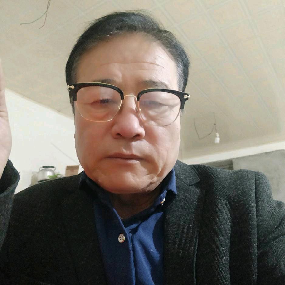 卢一