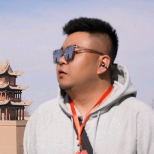刘小扬