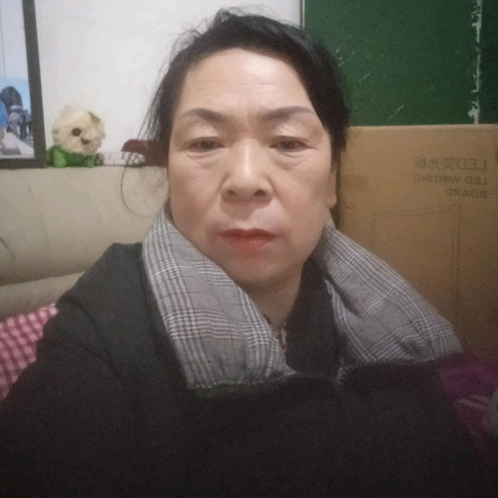 兰大姐《晚21点40》