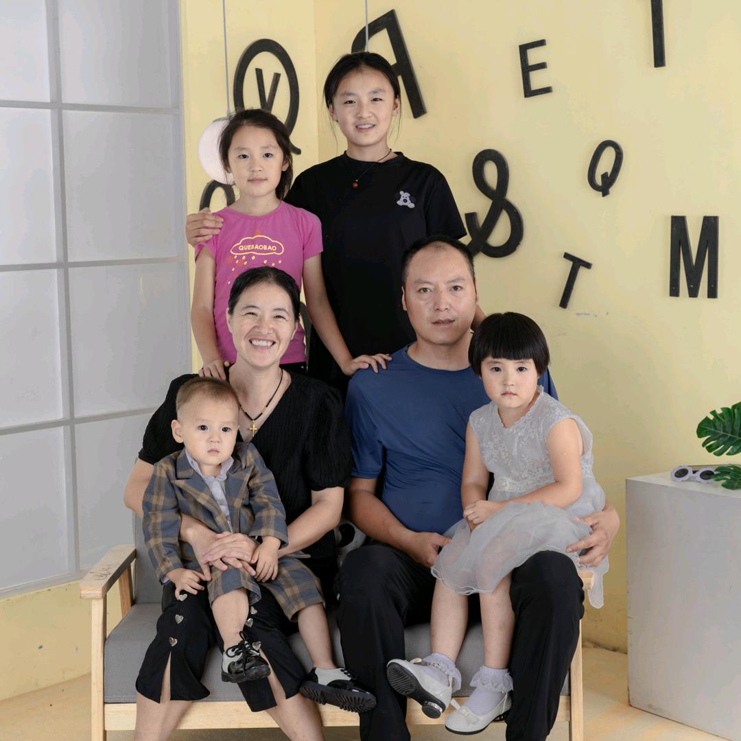 婆婆鲜果园
