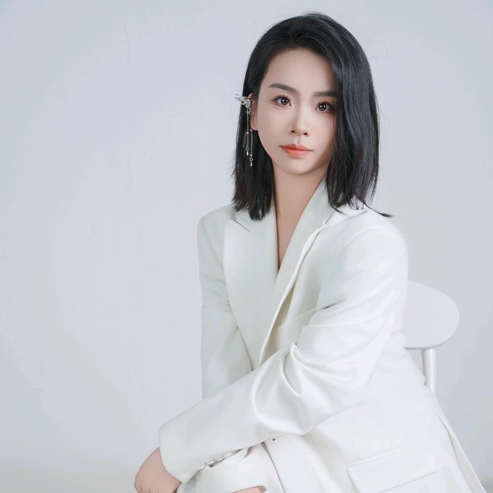 皮肤规划师-小艳子