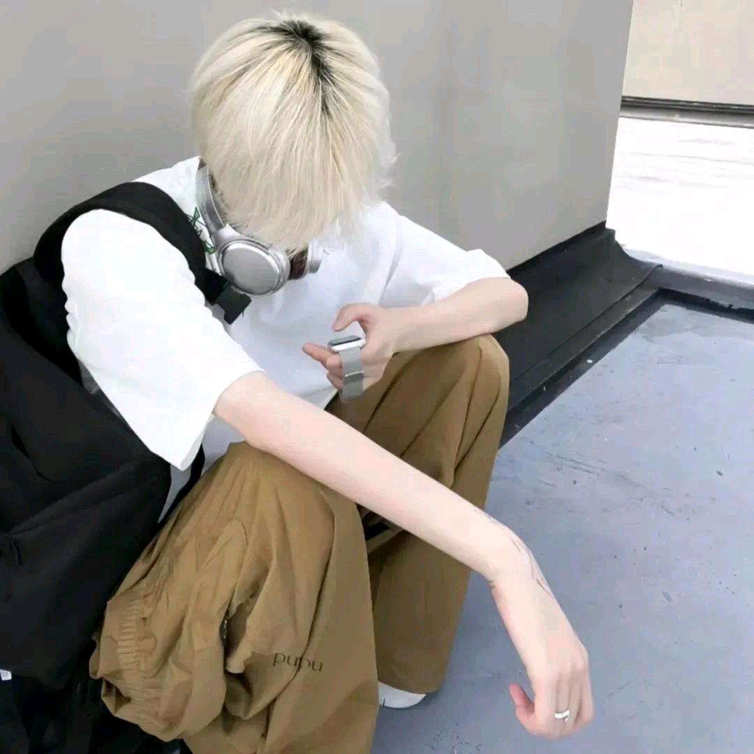 小水‍