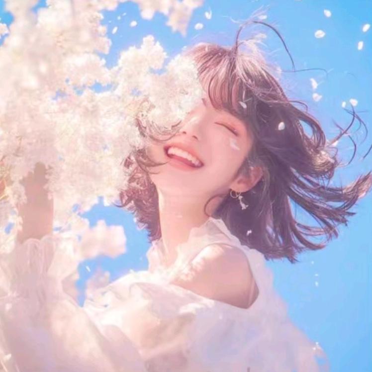 奶油拌云朵💫