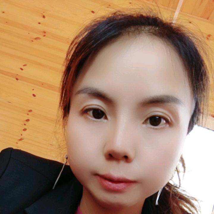 假装在旅行的我