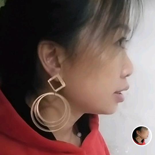 受伤的眼泪