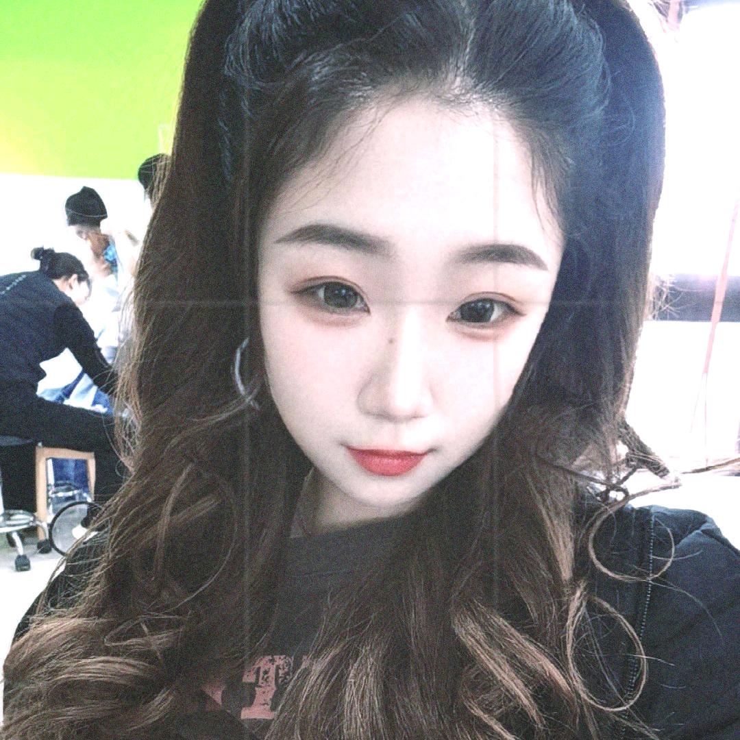 饿昏的猫﹌