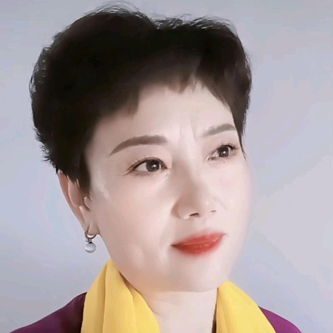 雪莲花女装