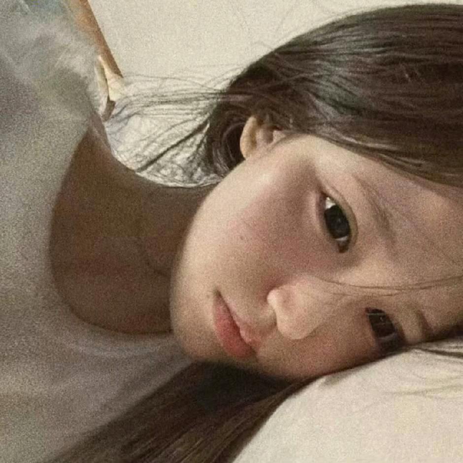 静怡.