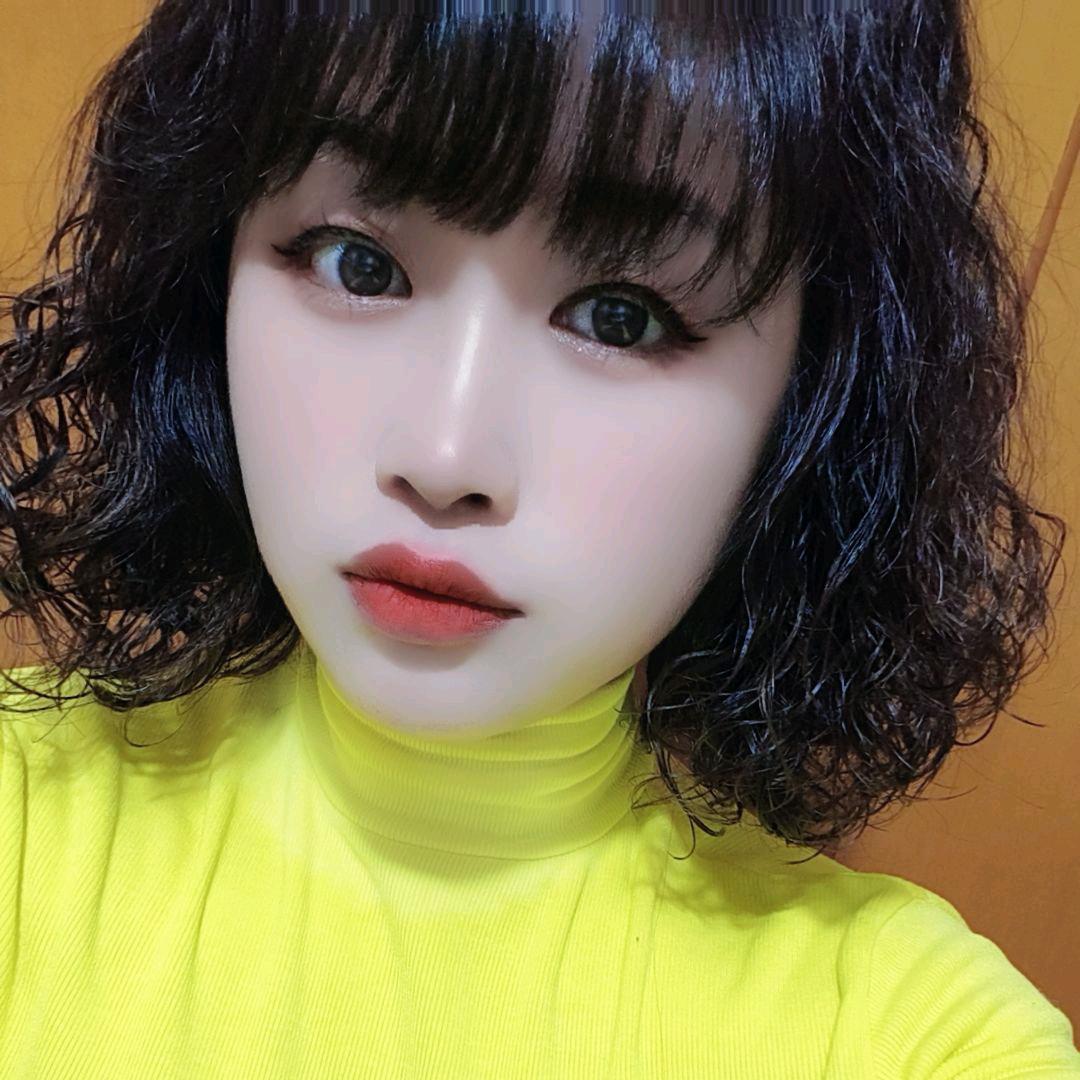 🌈爱笑的小美🌈