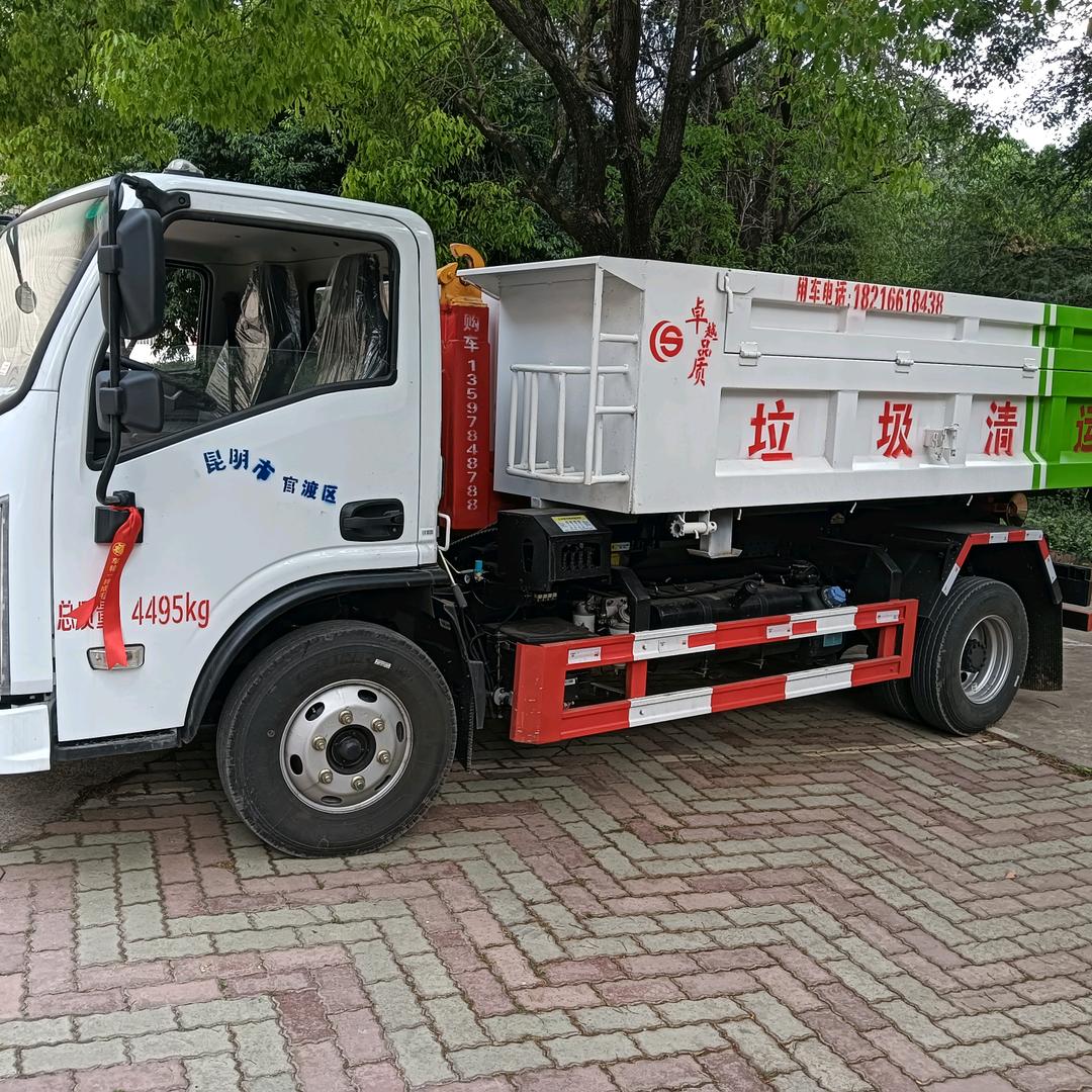 昆明市建筑垃圾清运小张