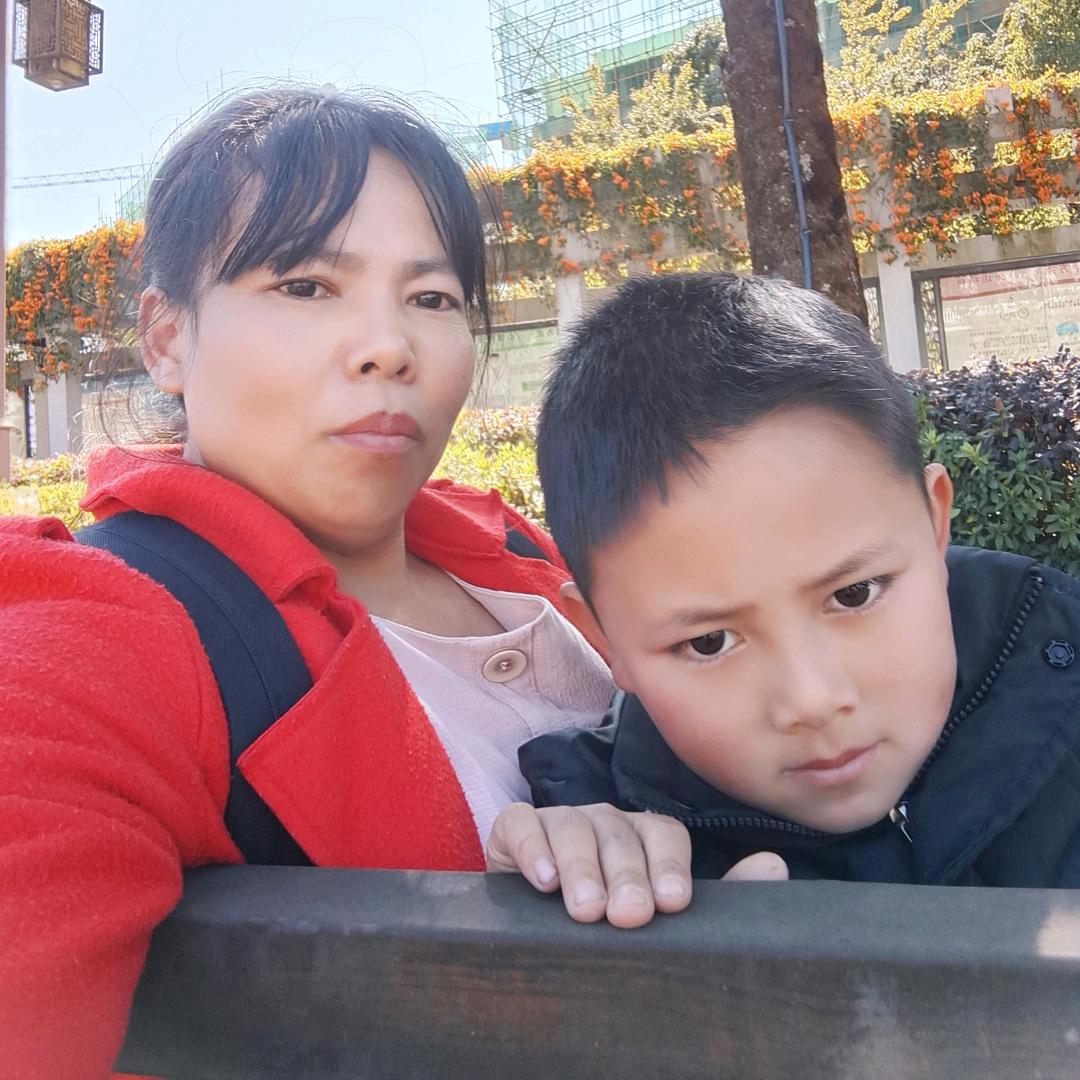 红玉（残疾宝妈）