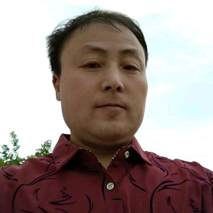 颜井石