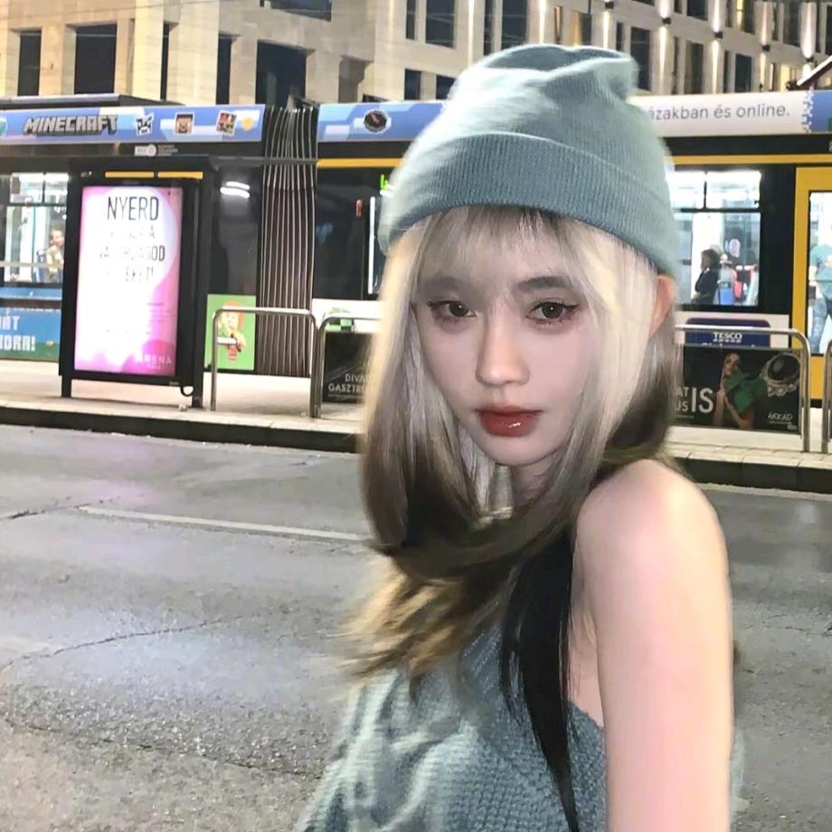 月白（新百通信）