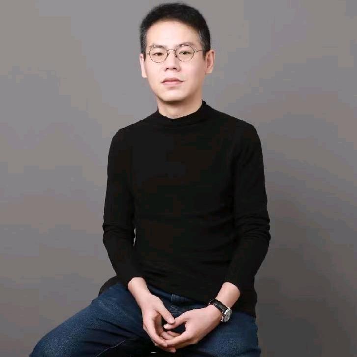 音乐制作人汉克熊