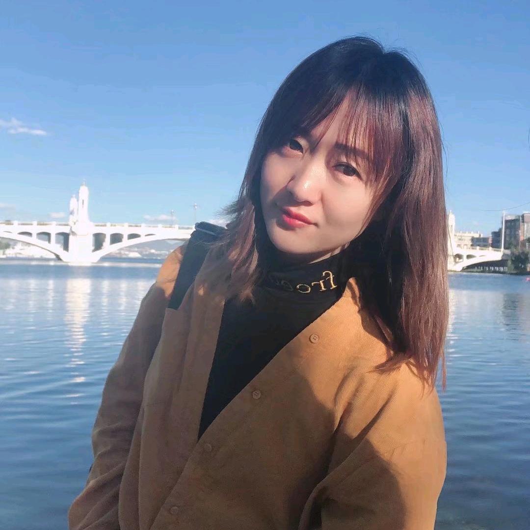 晓怡晶晶