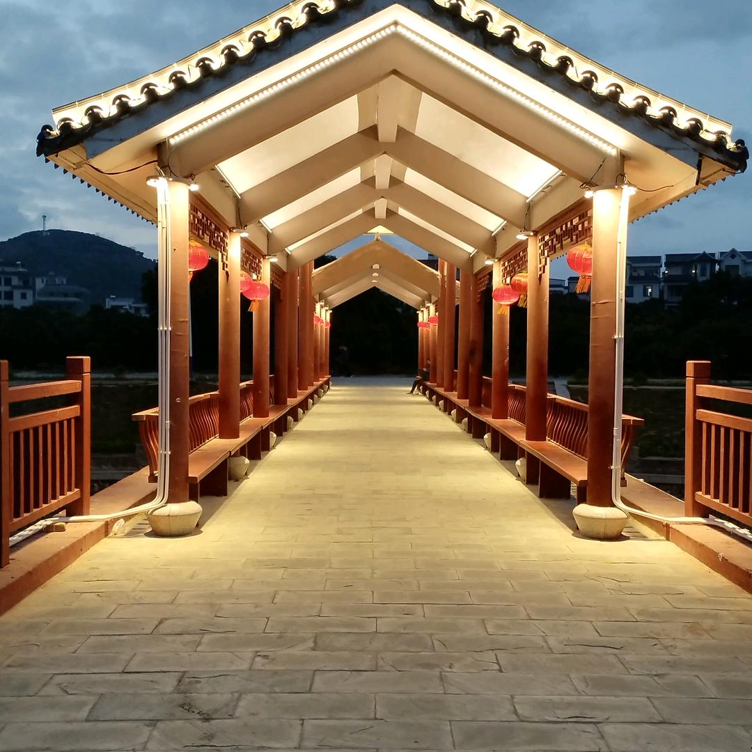 💰牛转乾坤🌹🌹🌹