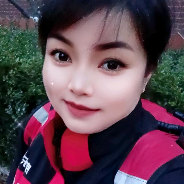 努力的单亲妈妈