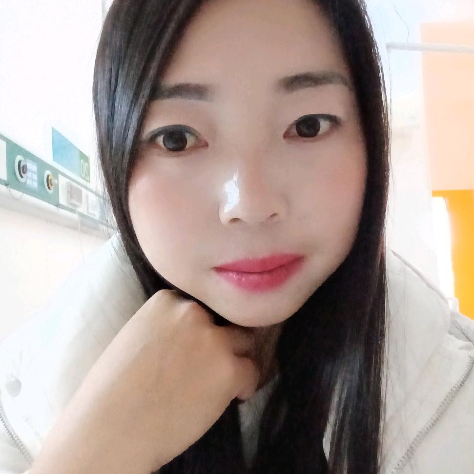 一个微笑一个你