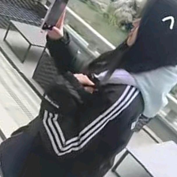 熙熙