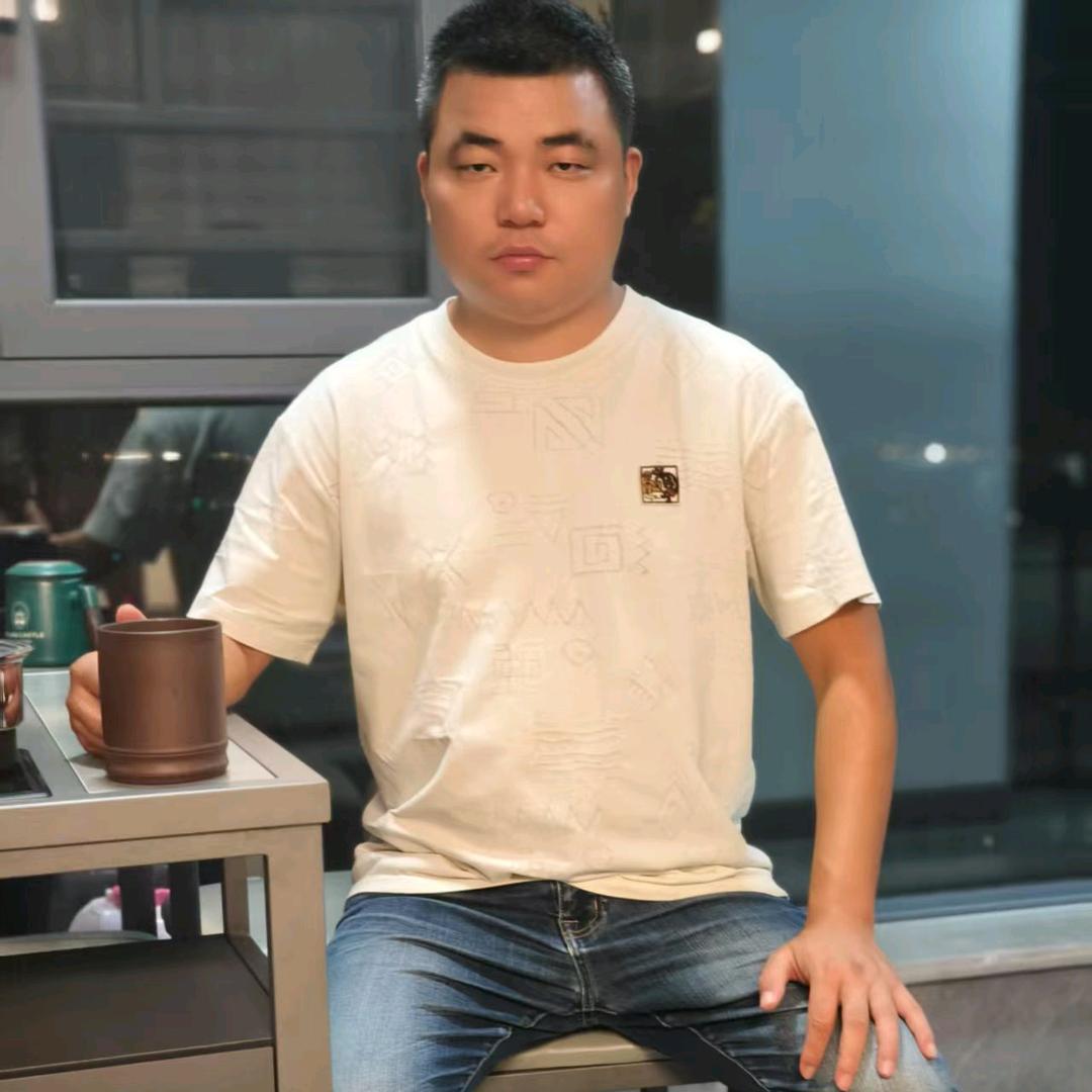 安乡鲸港驾校欧阳教练