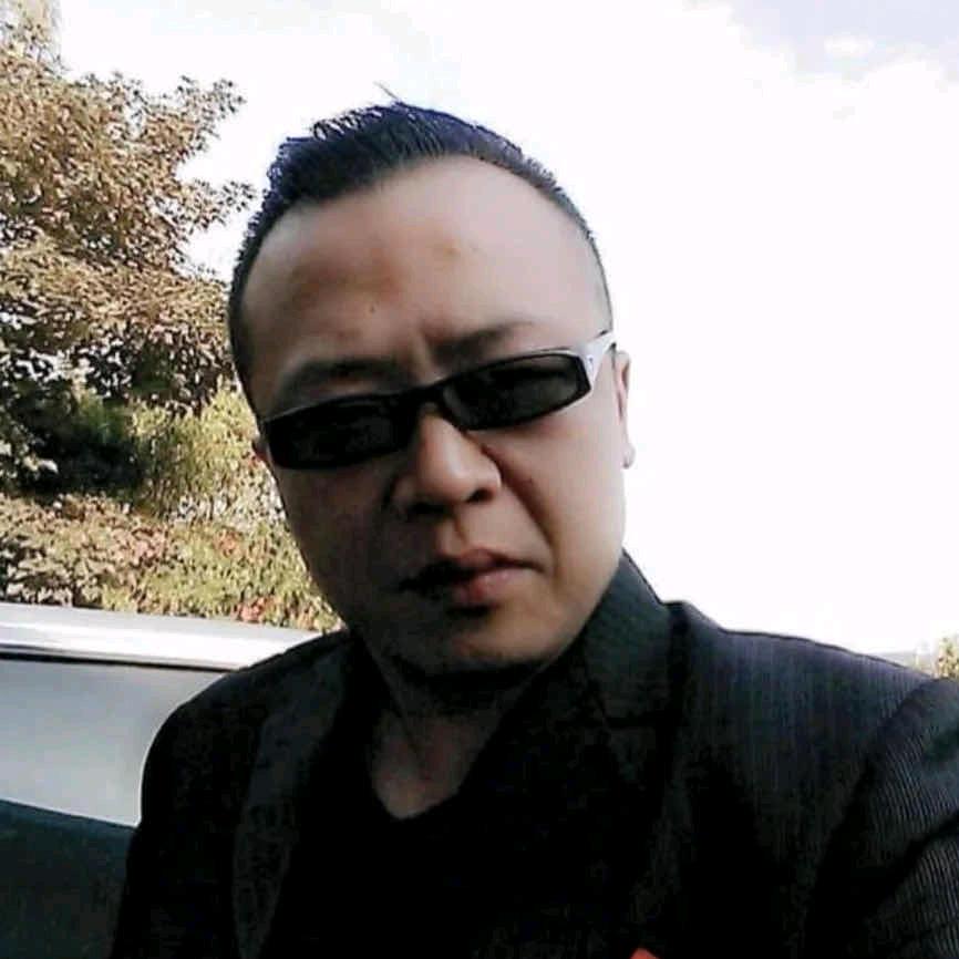 王雄春重出江湖