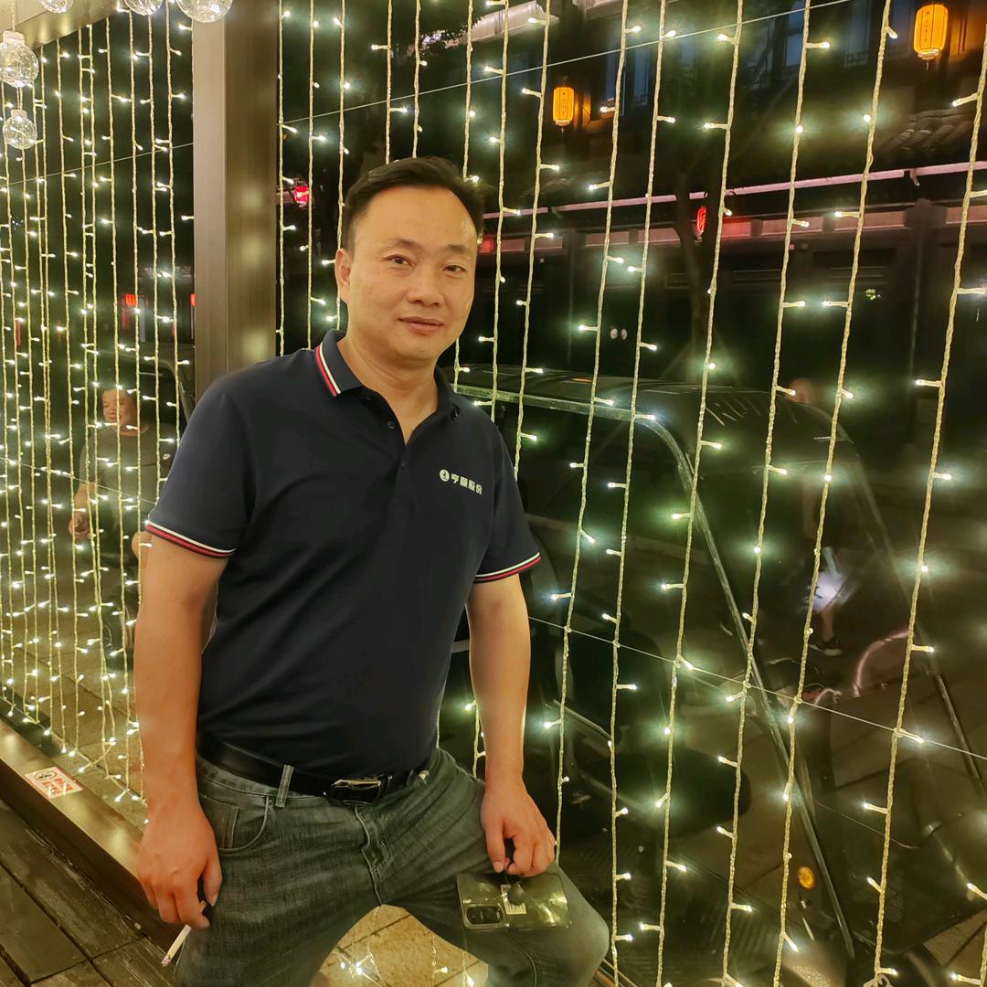 电缆探花之小李飞刀