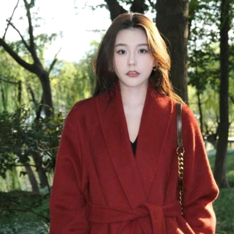 请叫我美女哈（蒋不听）