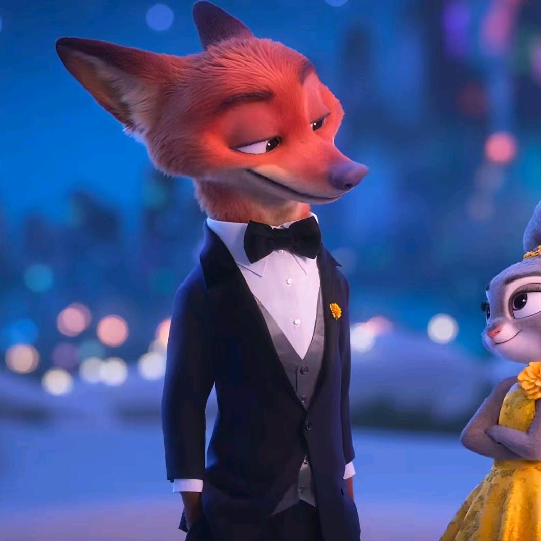 小小茜和张馨馨