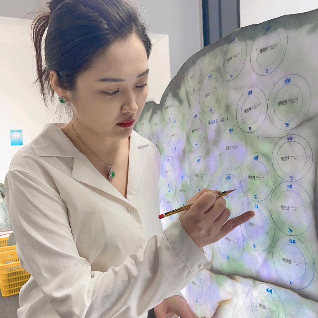 董小贝珠宝