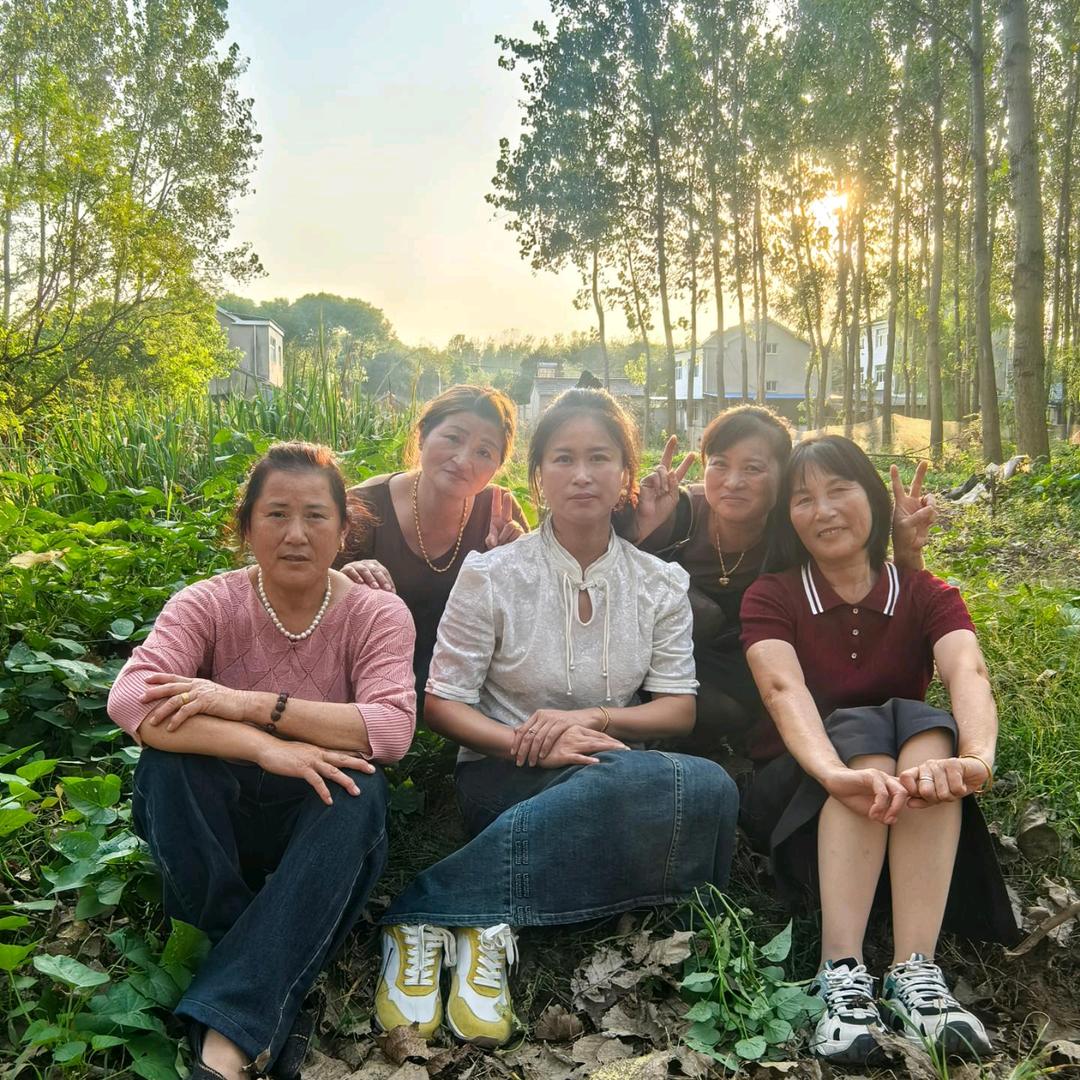 美丽的红姐