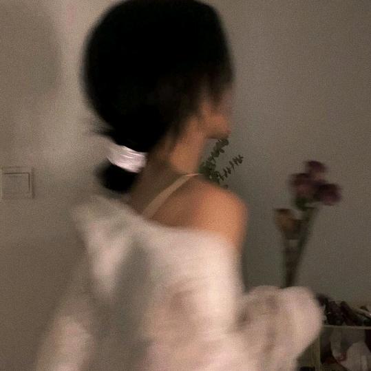 在逃世间温柔~