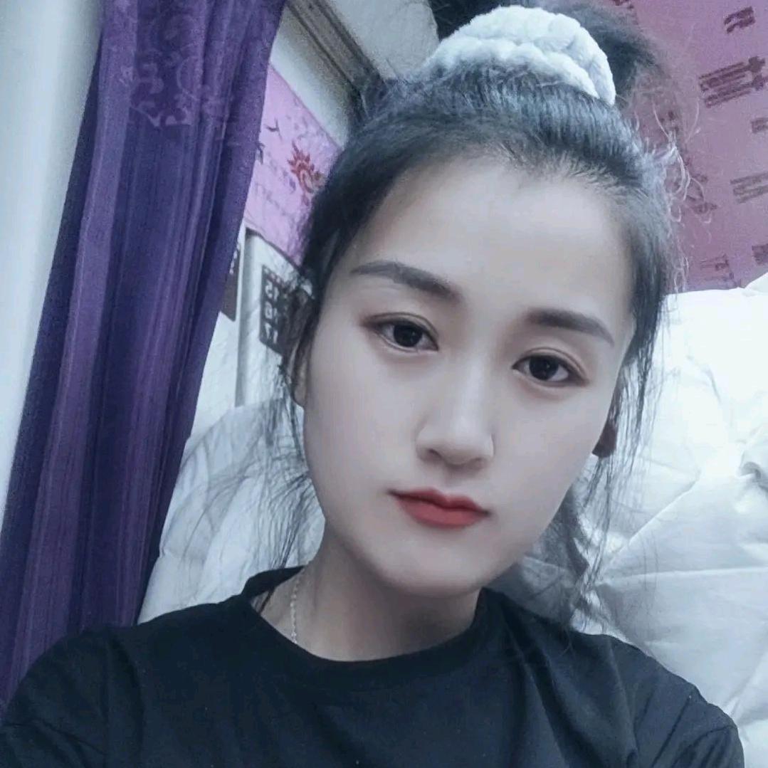 小小懒虫🦋艳