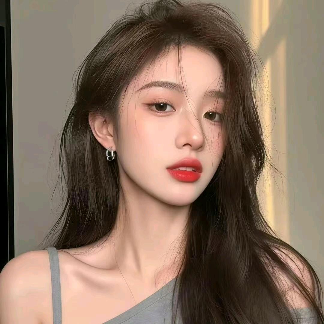 高冷的小妮子🌸