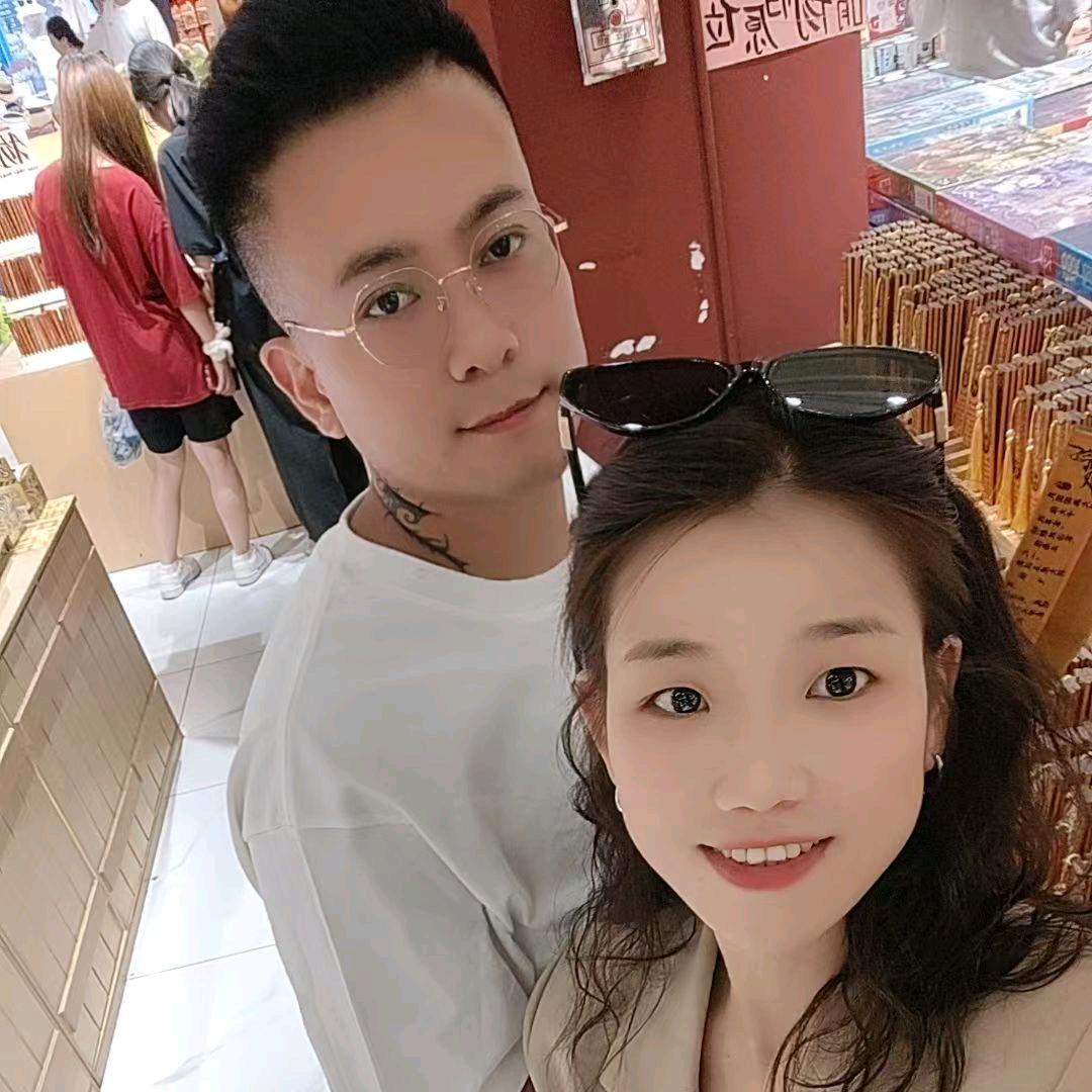 榴莲yi哥（常年招收学员卖榴莲）