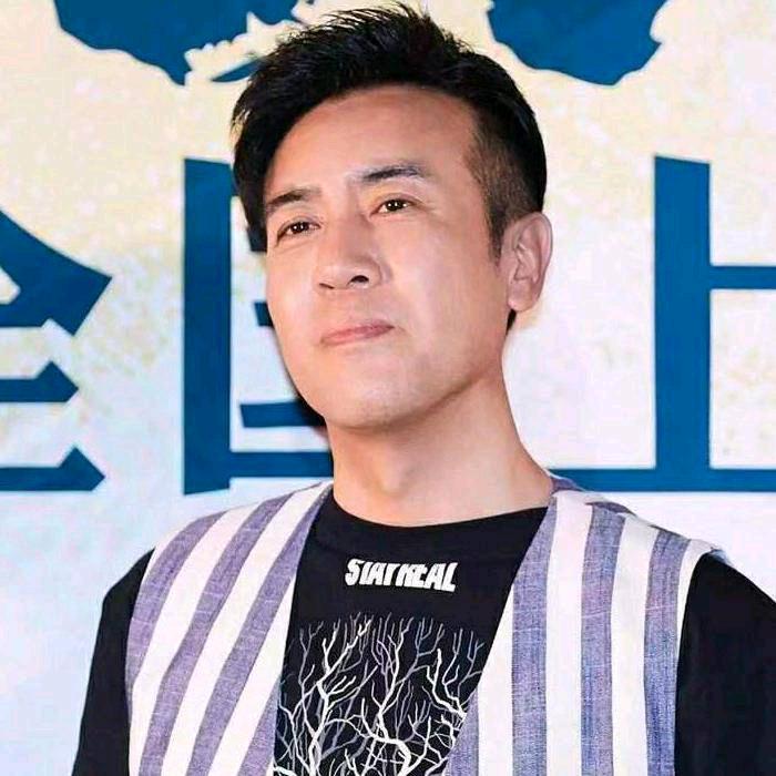 🏵王鹏👑