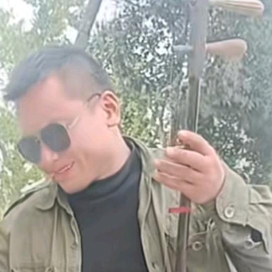 还叫，笨蛋，吧