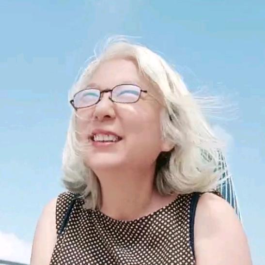 Luo叶子