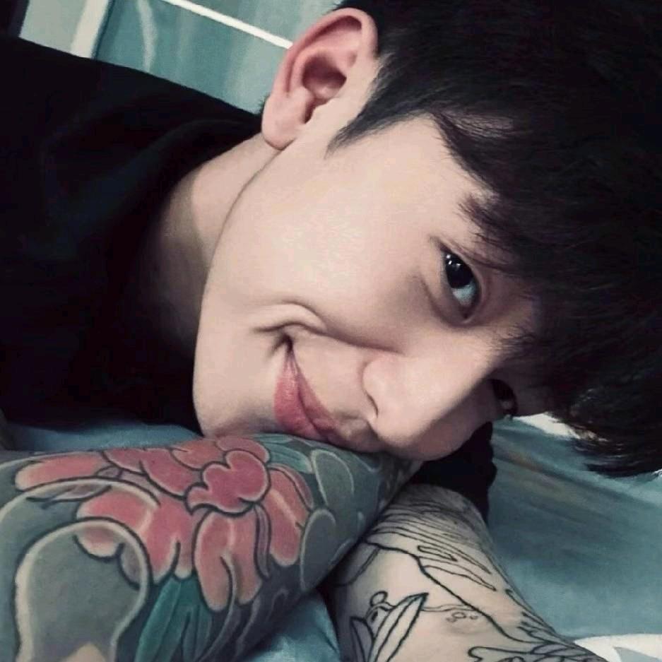 她用姨妈骗我是雏_.