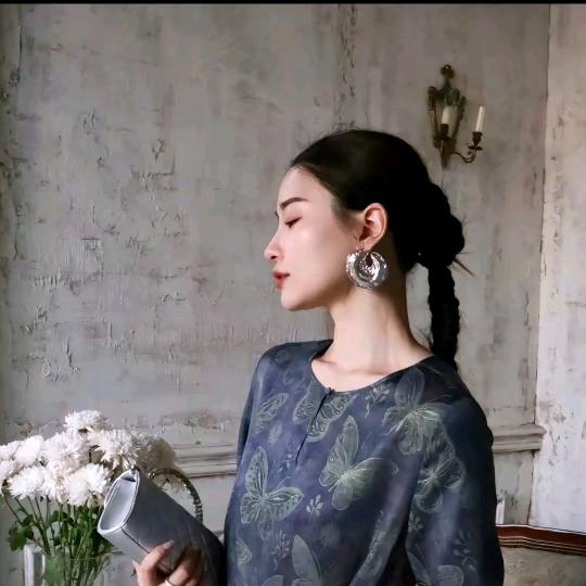 邱莹莹～直播爆款宠粉