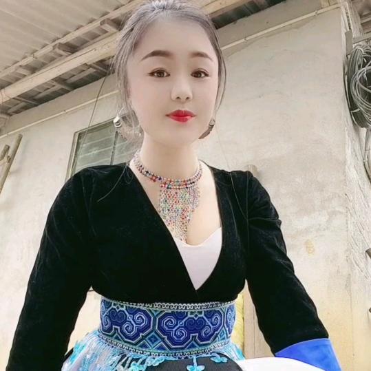 艳丫头