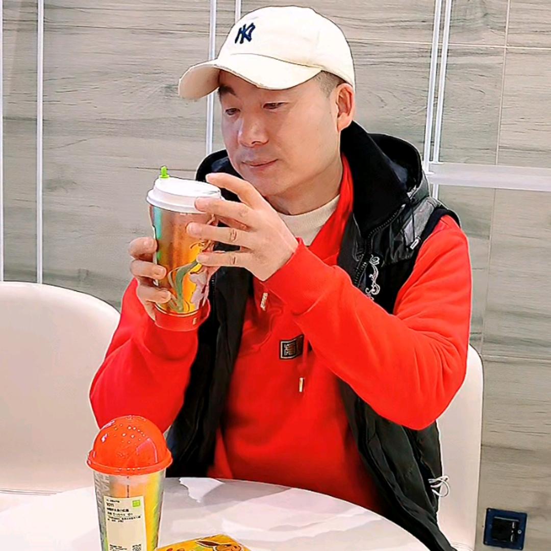 三哥逛西安|孵化新人