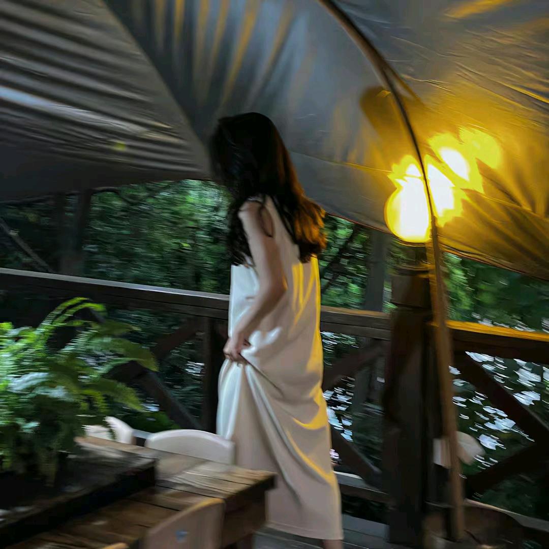 婕珞芙