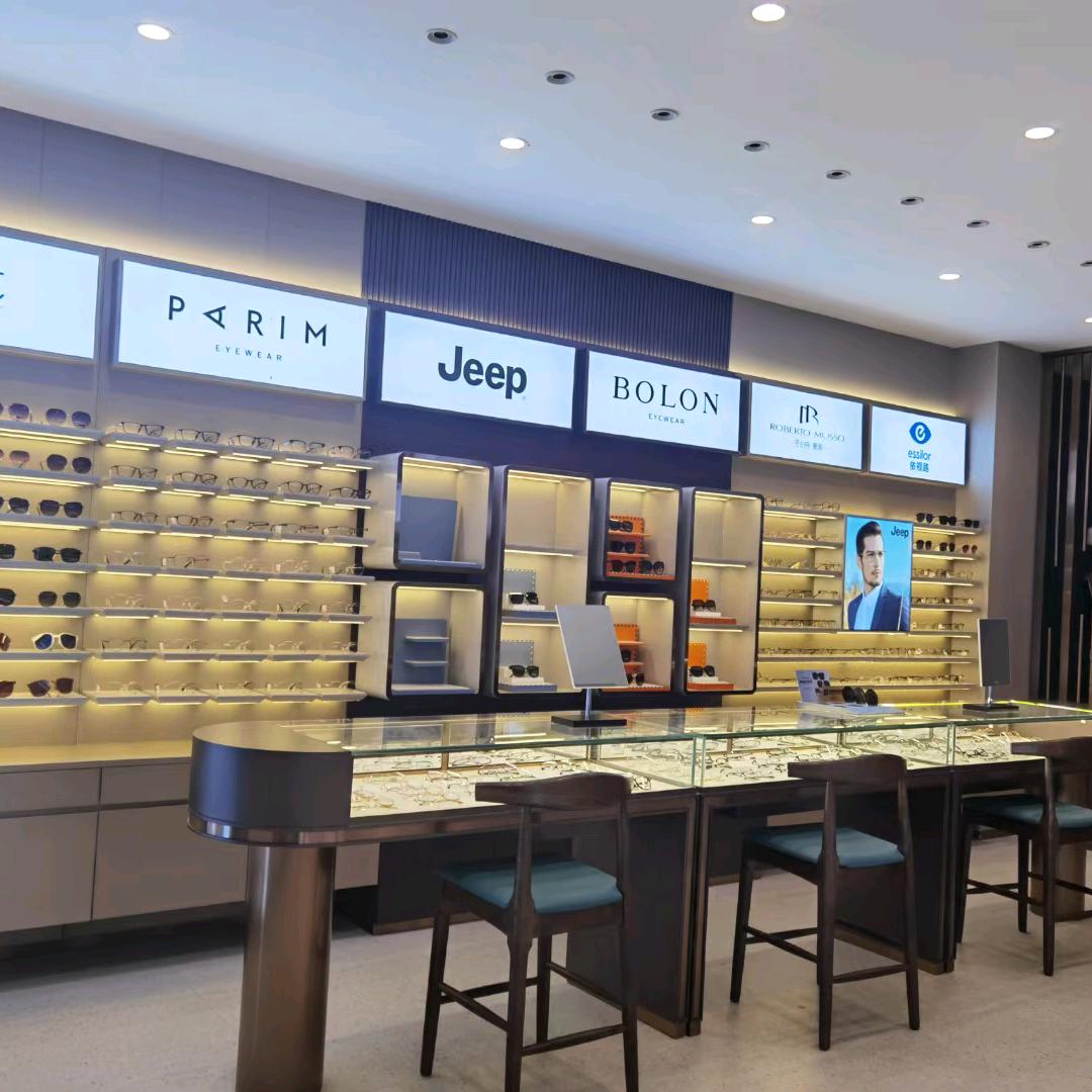 宝视达眼镜刘寨小张